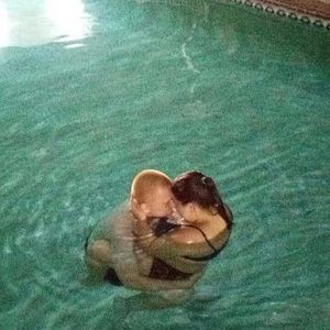 Meet your Posher, Caira